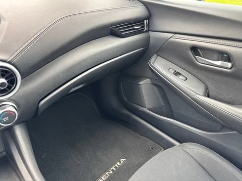Used 2024 Nissan Sentra SV FWD image 21
