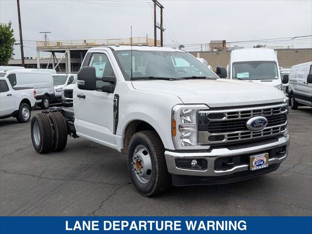 New 2026 Ford F350 XL w/ XL Chrome Package RWD image 7