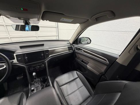 Used 2023 Volkswagen Atlas SE FWD image 35