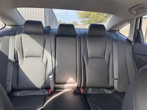 Used 2024 Honda Accord Touring image 20