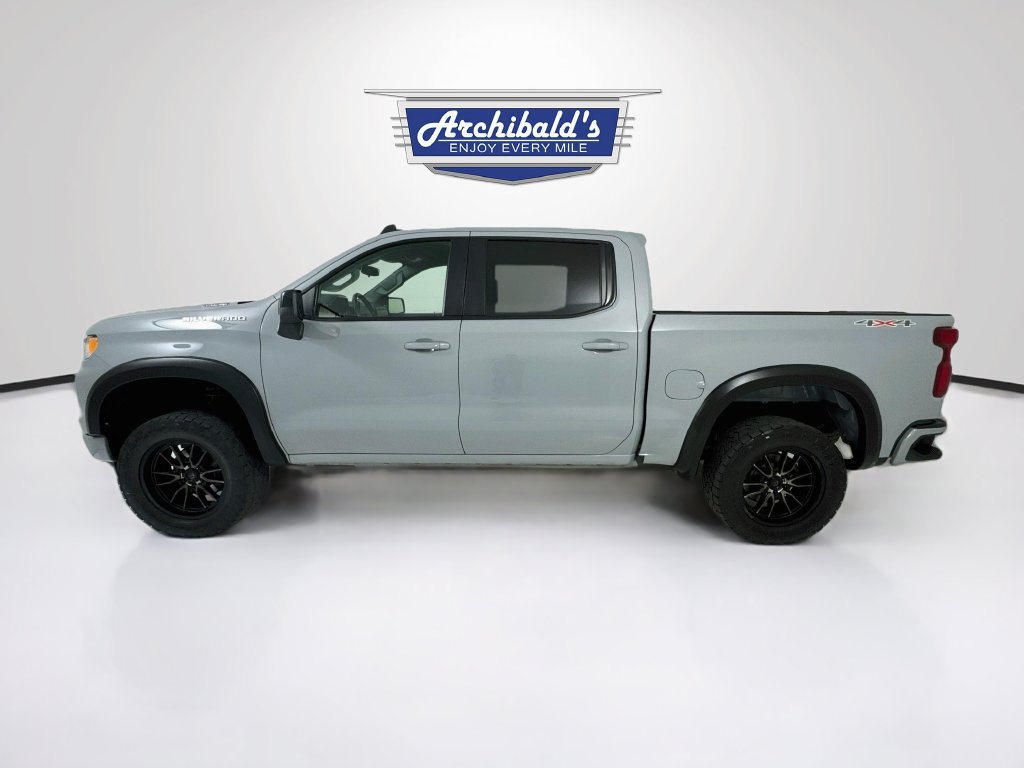 Used 2024 Chevrolet Silverado 1500 RST AWD/4WD image 5