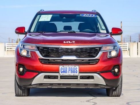 Used 2023 Kia Seltos S image 4