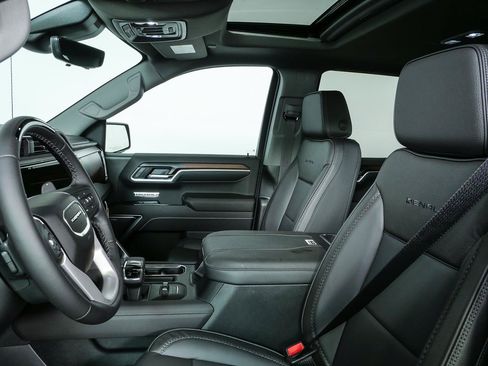 New 2026 GMC Sierra 1500 Denali AWD/4WD image 5