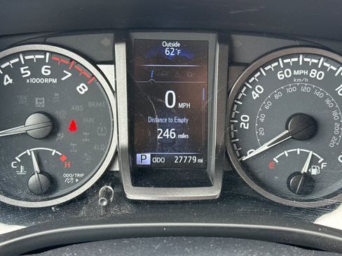 Used 2023 Toyota Tacoma TRD Sport w/ Advanced Technology Package AWD/4WD image 27