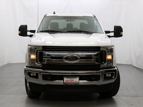 Used 2019 Ford F250 XLT w/ XLT Value Package image 5