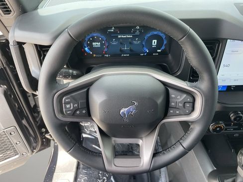 New 2026 Ford Bronco Badlands AWD/4WD image 28