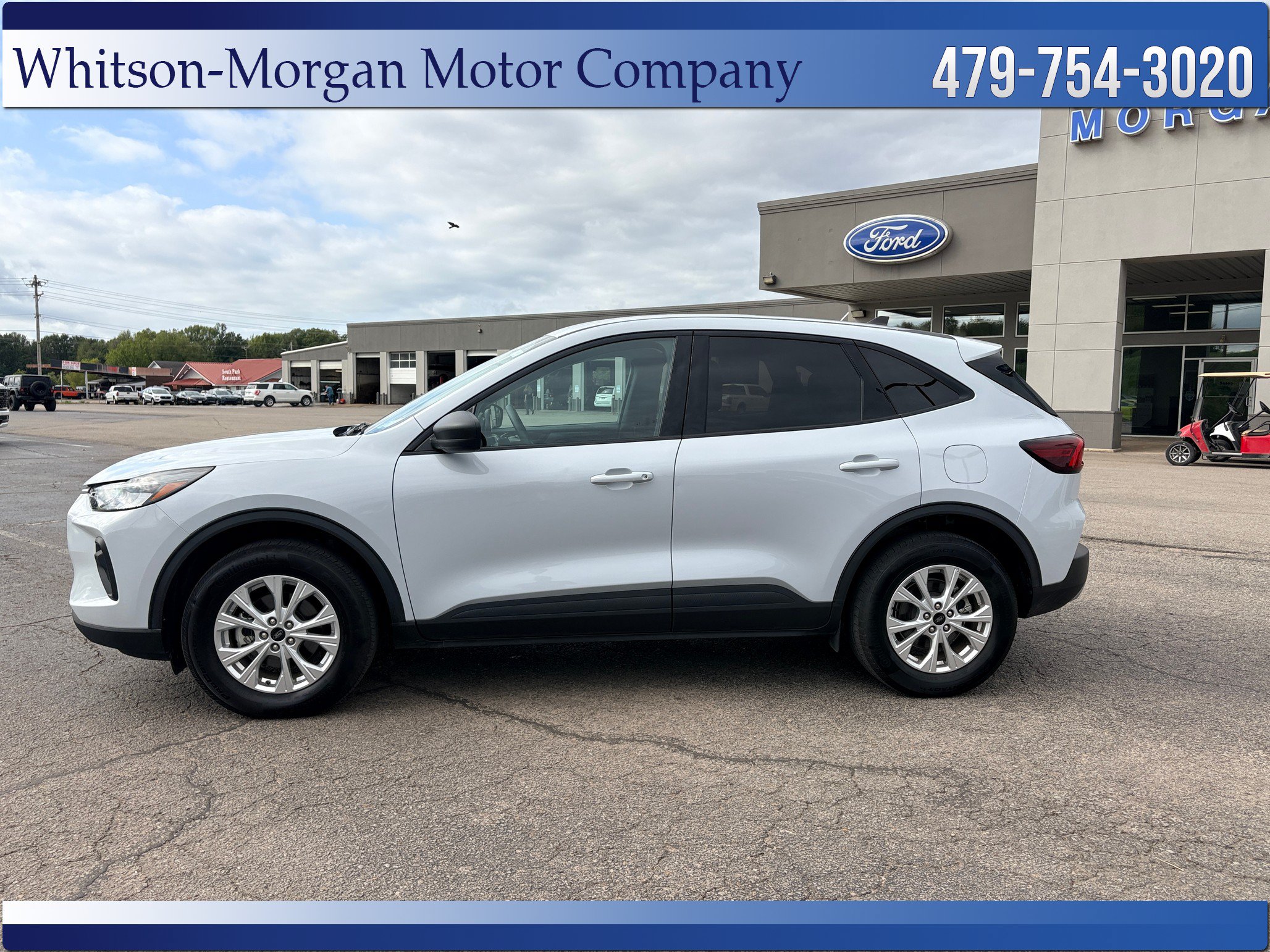 Used 2025 Ford Escape Active AWD/4WD image 8