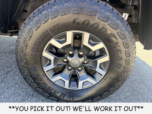 Used 2023 Toyota Tacoma TRD Off-Road RWD image 11