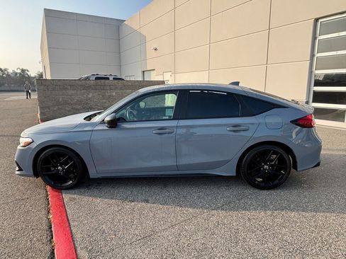 Used 2022 Honda Civic Sport image 8