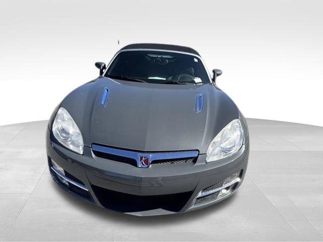 Used 2008 Saturn Sky RWD image 2