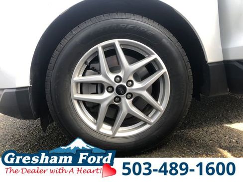 Certified 2024 Ford Edge SEL w/ Convenience Package AWD/4WD image 34