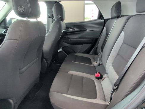 Used 2023 Chevrolet TrailBlazer LT FWD image 15