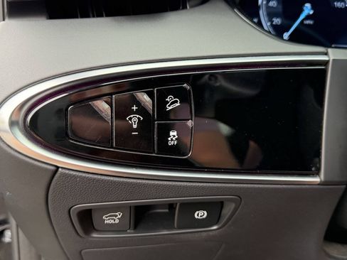 Used 2024 Genesis Electrified GV70 w/ Prestige Package AWD/4WD image 19