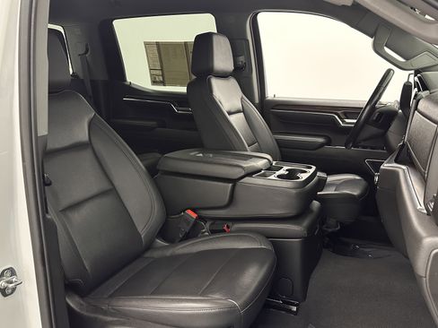 Used 2022 GMC Sierra 1500 SLT image 34