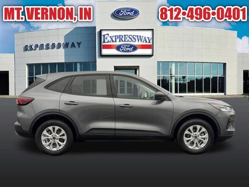 Used 2025 Ford Escape Active AWD/4WD image 6