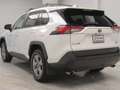 Used 2024 Toyota RAV4 XLE w/ Weather Package AWD/4WD image 7