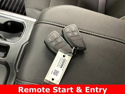 Certified 2025 Chevrolet Silverado 1500 RST AWD/4WD image 7