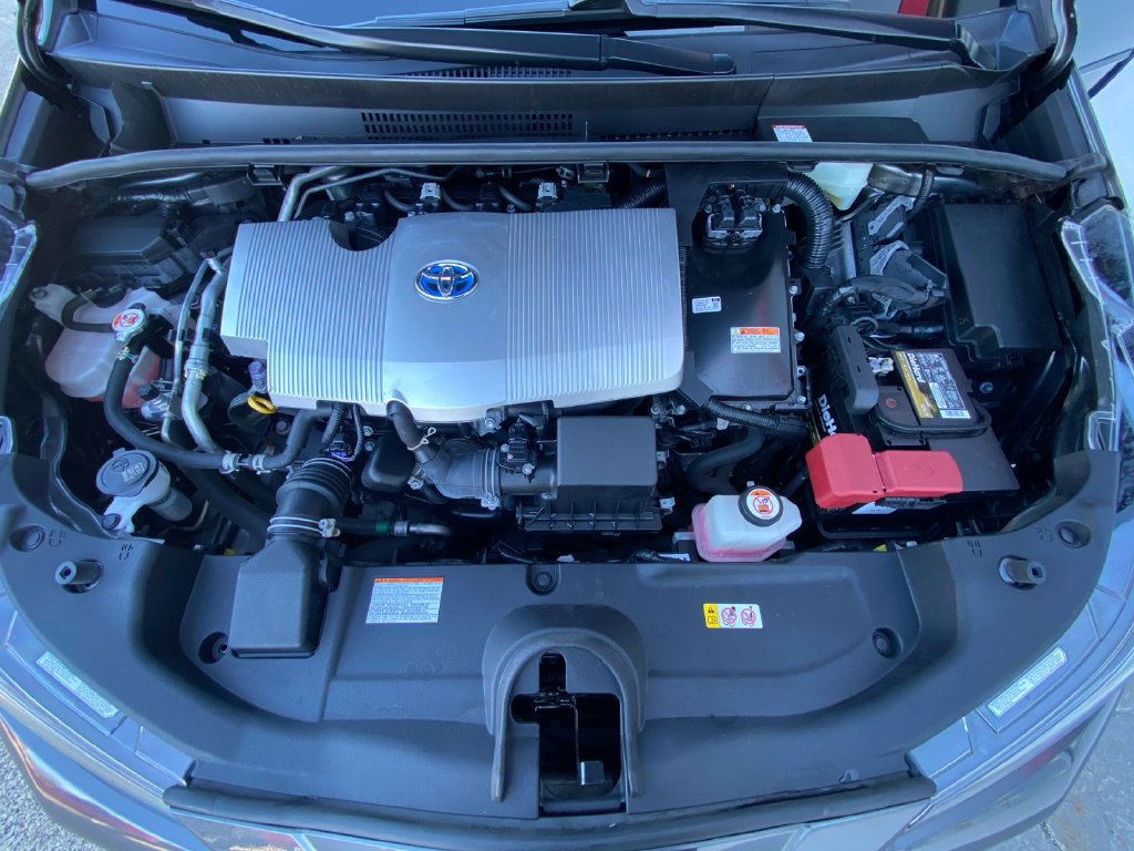 Used 2022 Toyota Prius LE AWD/4WD image 29