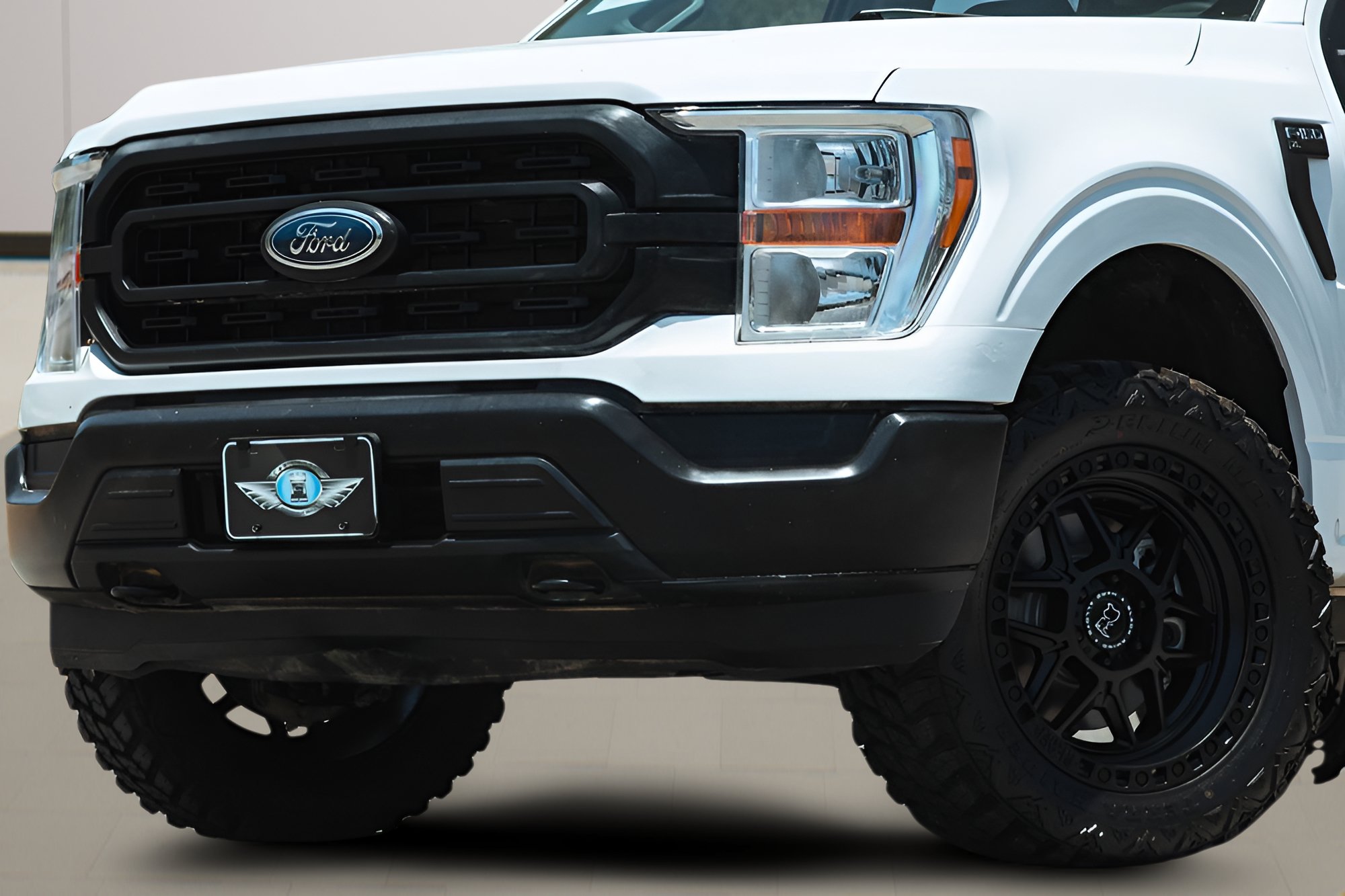 Used 2022 Ford F150 XL w/ Equipment Group 101A High AWD/4WD image 2