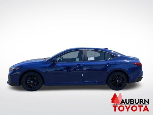 New 2026 Toyota Camry SE w/ Convenience Package FWD image 4