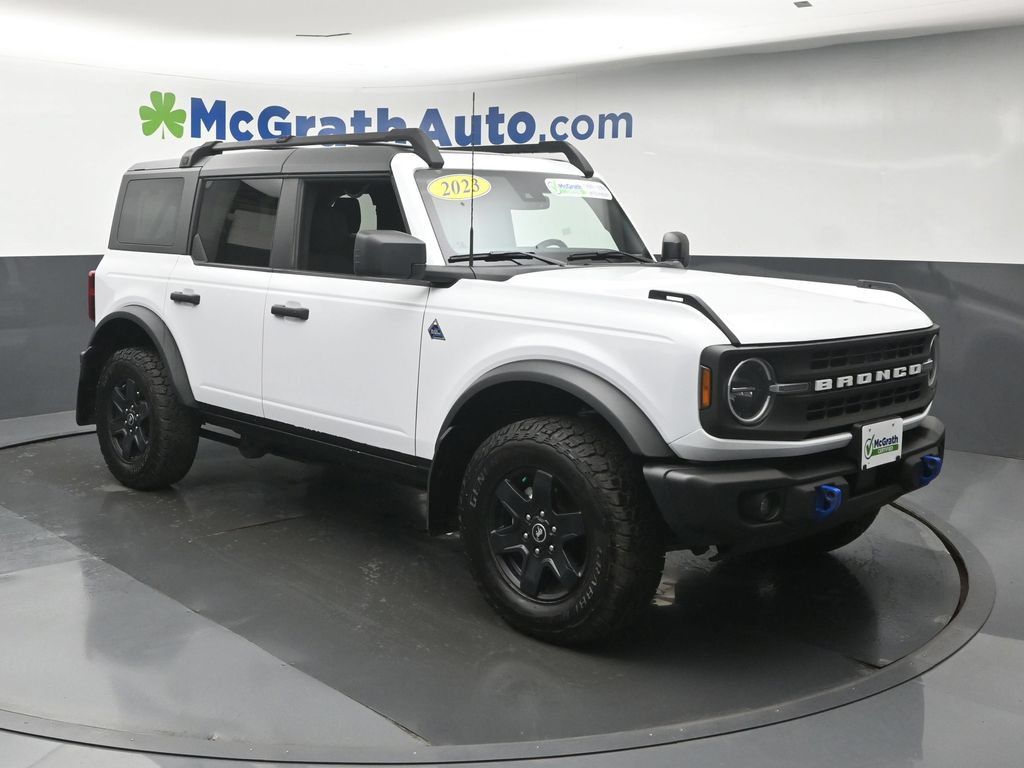 Used 2023 Ford Bronco Black Diamond AWD/4WD image 2