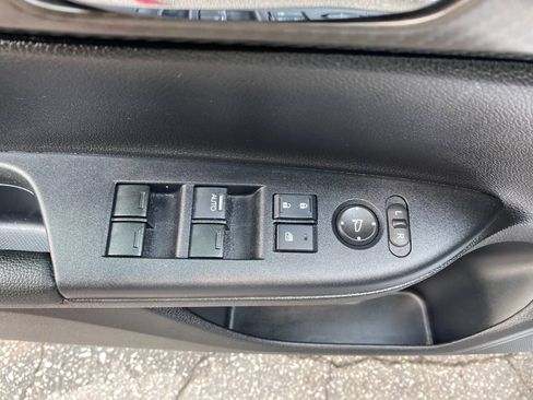 Used 2017 Honda Accord Sport image 16