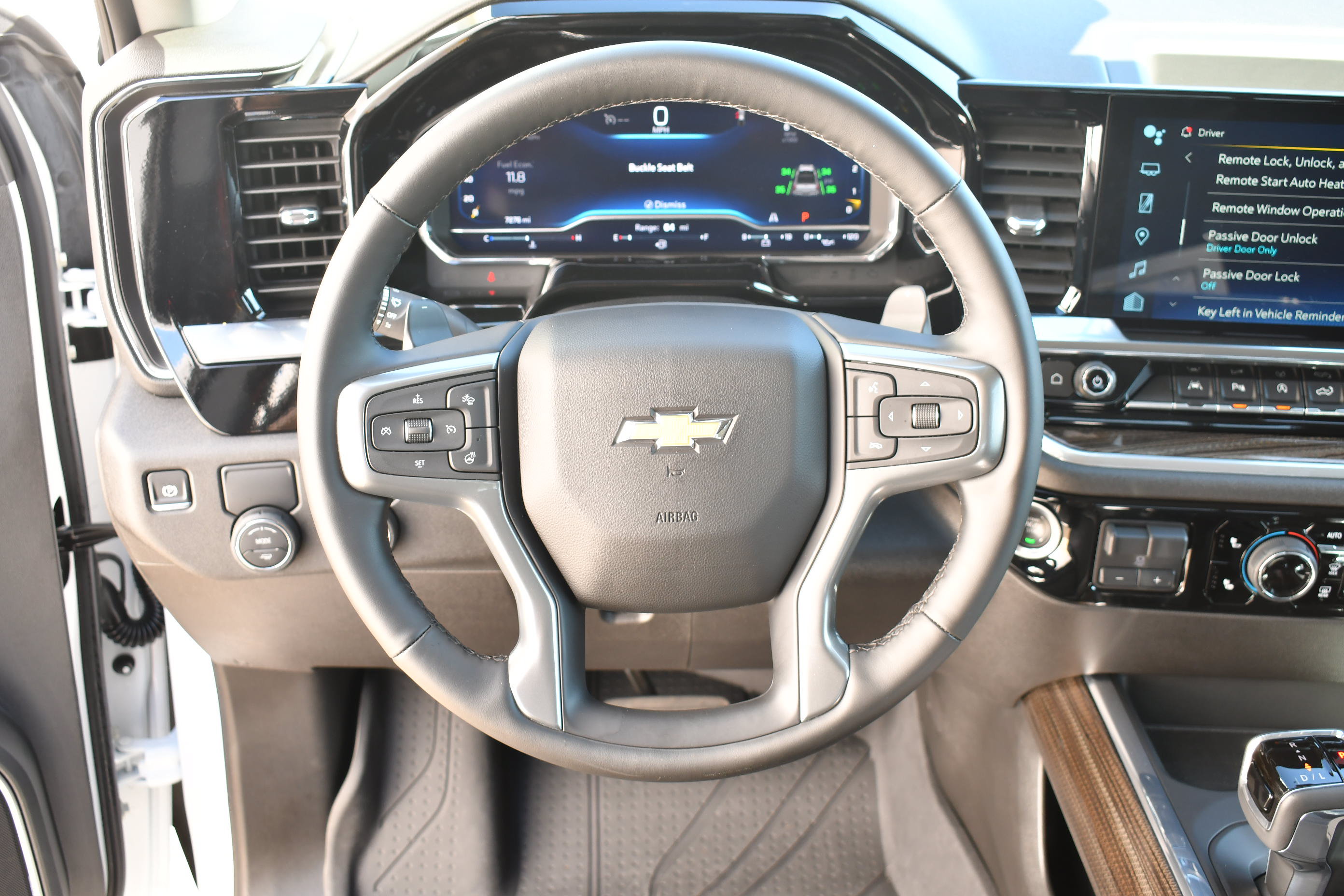Used 2025 Chevrolet Silverado 1500 LT w/ Texas Edition Plus RWD image 19