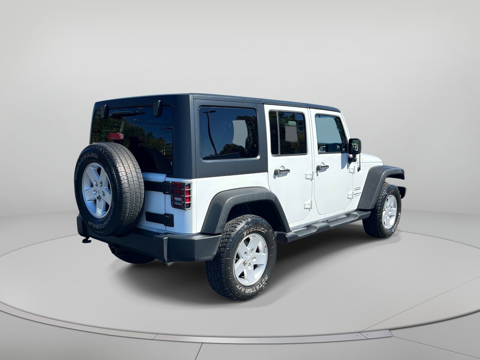 Used 2017 Jeep Wrangler Unlimited Sport w/ Quick Order Package 24S AWD/4WD image 3