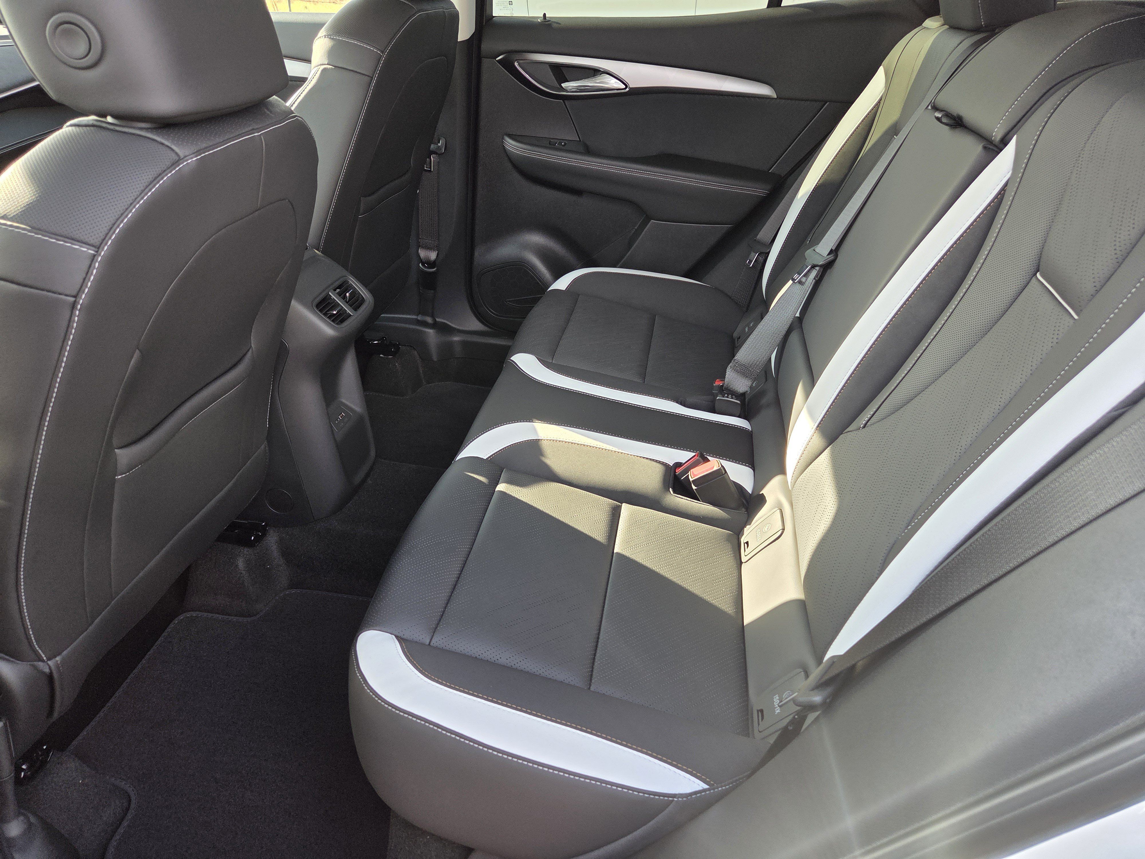 New 2026 Buick Envision Sport Touring AWD/4WD image 22