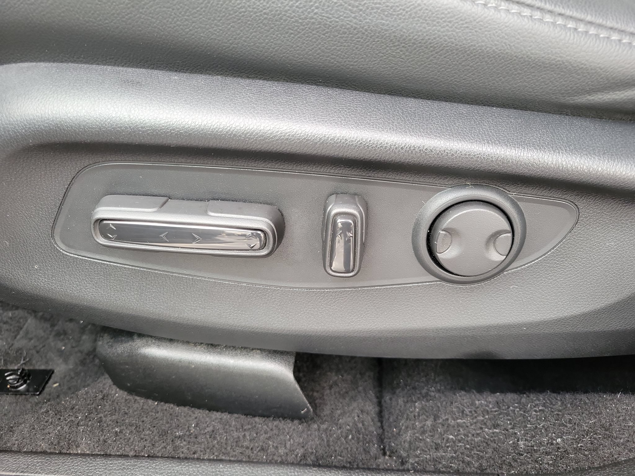 Used 2024 Honda CR-V EX-L image 7