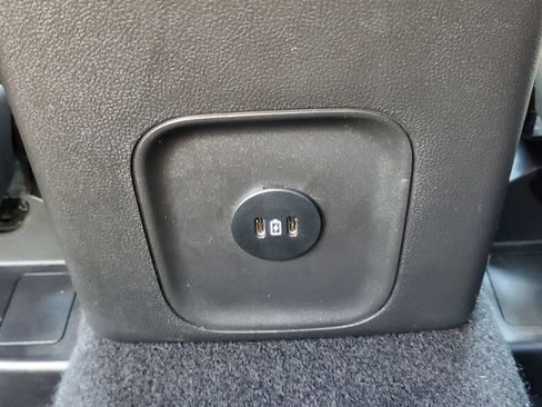 Used 2025 Ford Escape ST-Line Select AWD/4WD image 26