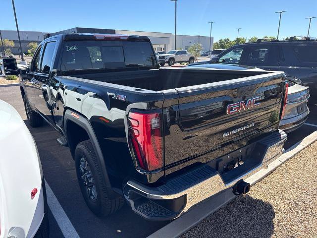 Used 2024 GMC Sierra 2500 SLT w/ SLT Premium Package AWD/4WD image 4