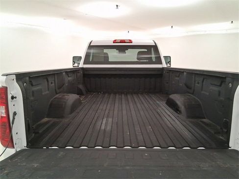 Used 2025 Chevrolet Silverado 2500 W/T w/ WT Convenience Package image 17