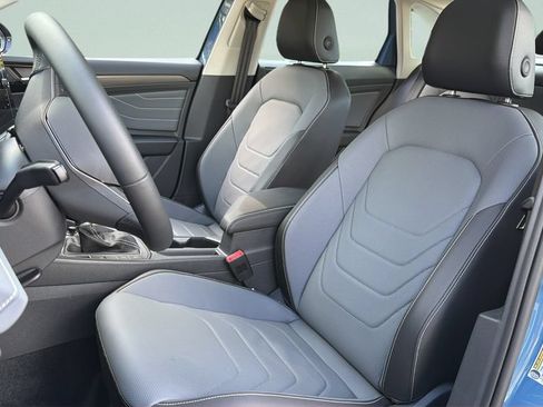 New 2026 Volkswagen Jetta SEL FWD image 28