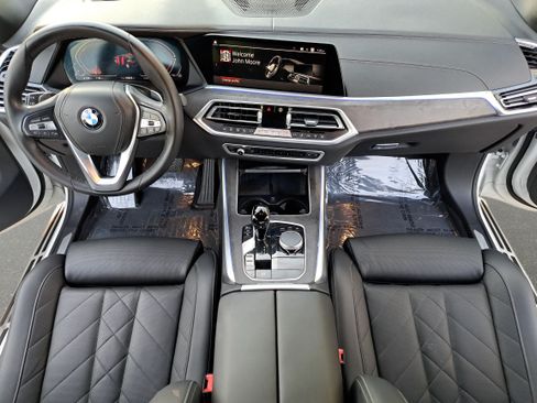 Used 2023 BMW X5 sDrive40i w/ Premium Package RWD image 9
