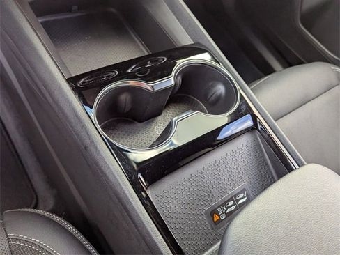 Used 2024 Chevrolet Blazer EV LT image 31