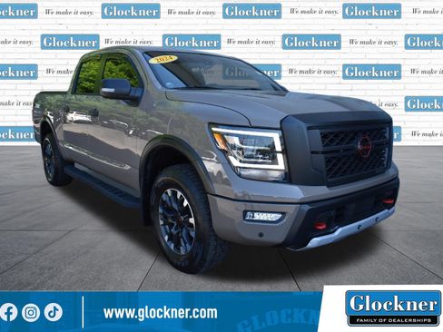 Used 2024 Nissan Titan PRO-4X w/ Pro-4x Convenience Package AWD/4WD image 3