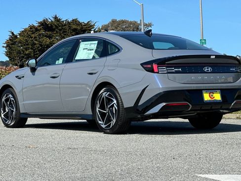 New 2025 Hyundai Sonata SEL FWD image 6