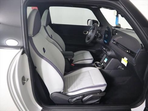 New 2026 MINI Cooper 2-Door Hardtop image 20