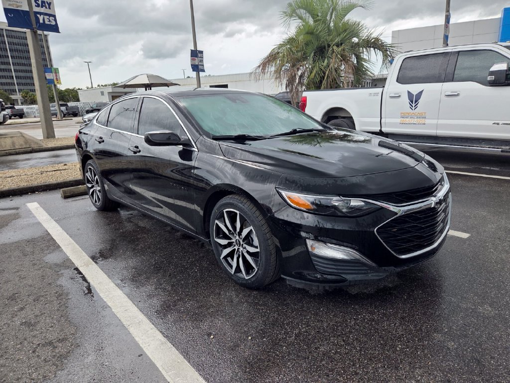Used 2022 Chevrolet Malibu RS FWD image 4