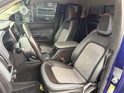 Used 2016 Chevrolet Colorado Z71 image 7