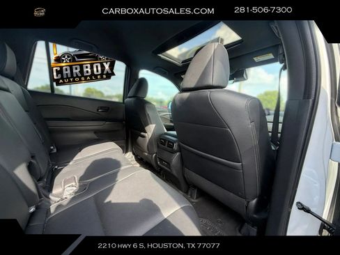 Used 2025 Honda Passport EX-L image 28