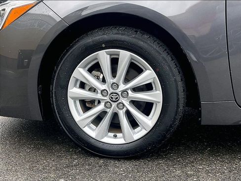Used 2024 Toyota Corolla SE FWD image 7