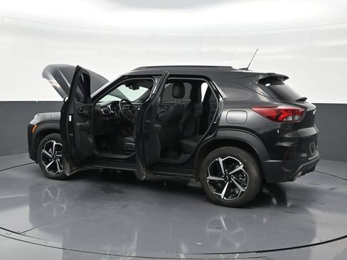 Used 2022 Chevrolet TrailBlazer RS w/ Sun and Liftgate Package FWD image 28