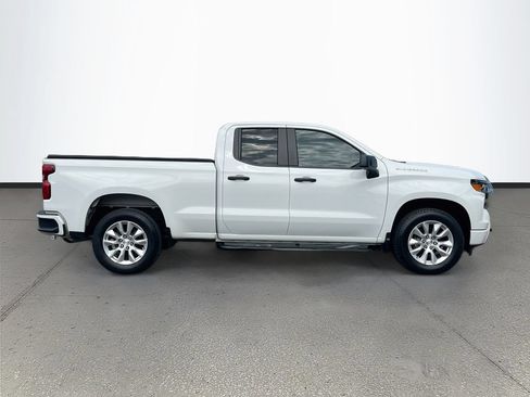 Used 2022 Chevrolet Silverado 1500 Custom RWD image 8