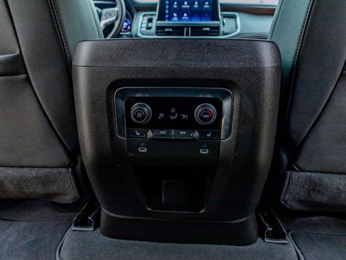 Used 2024 Chevrolet Tahoe Premier image 32