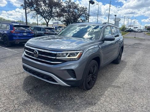 Used 2022 Volkswagen Atlas SE AWD/4WD image 1