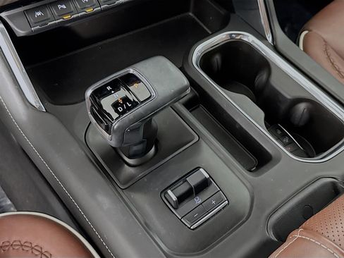 Used 2023 GMC Sierra 1500 Denali Ultimate image 20