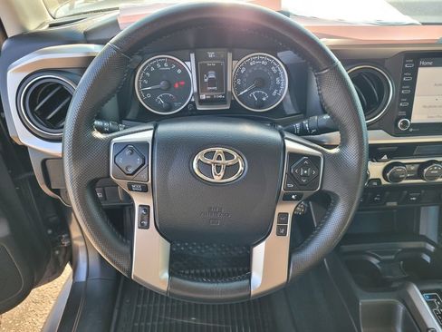 Used 2023 Toyota Tacoma SR5 AWD/4WD image 21