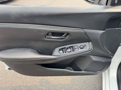 Used 2024 Nissan Sentra S FWD image 13